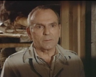 Angus MacGyver Trucs et Astuces - 2x12 Affaire de Famille - Frank Bonner, le m�chant de l'histoire
